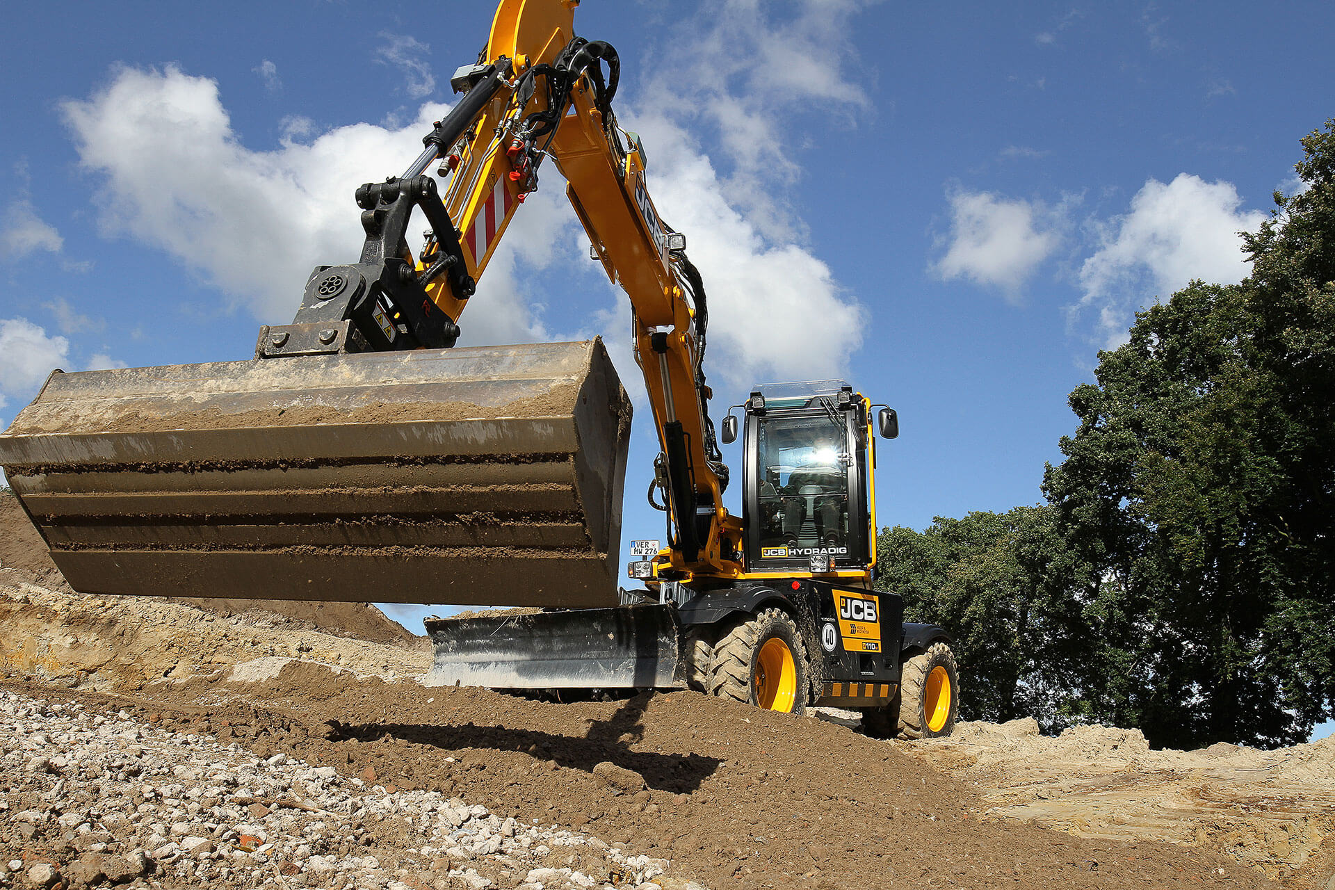 Read more about the article Sei der Erste: Hydradig JS 110 W