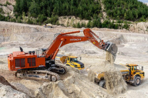 Mehr über den Artikel erfahren Zaxis 890LCH-6 im Tagebau