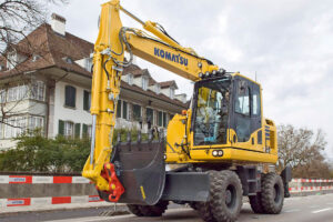 Der Hublastriese Komatsu PW148-11.