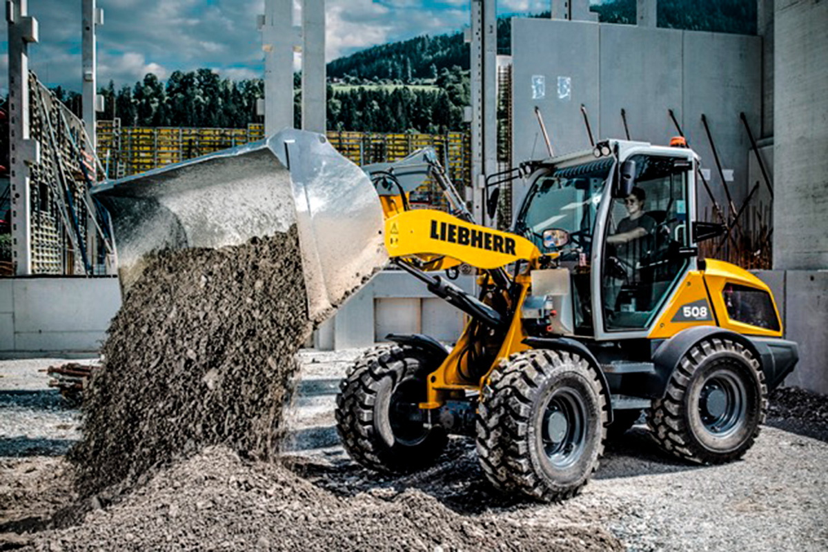 Read more about the article Neu & optimiert: die Liebherr Kompaktlader