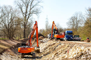 Nacken GmbH rüstet Bagger mit 3D-Steuerungssystem von Leica Geosystems aus