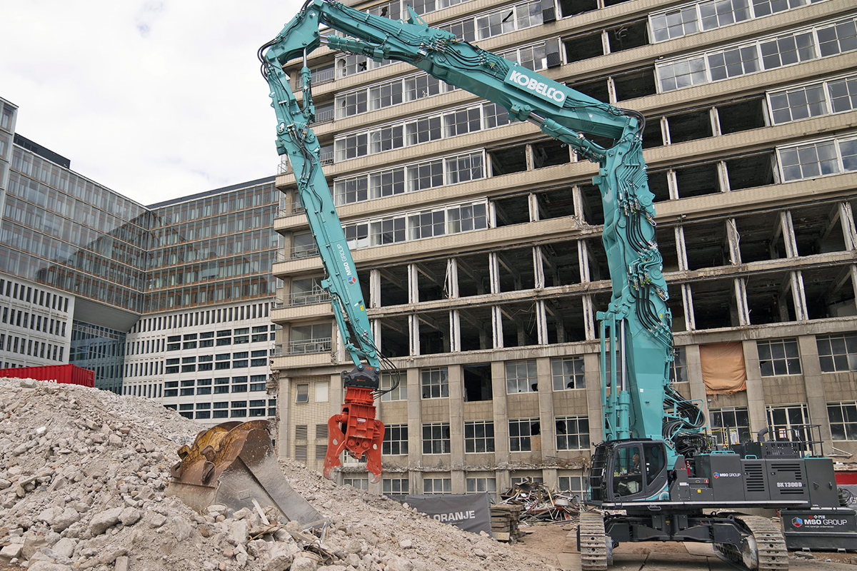 Read more about the article World Demolition Award für Kobelco