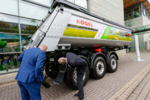 Kögel Kipper auf der bauma