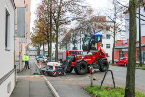 Sennebogen 340 G Teleskoplader bei der Feuerwehr