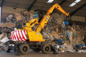 JCB präsentiert mit eine breite Palette von Tiefbau- und Waste-/Recycling-Maschinen auf der RATL.