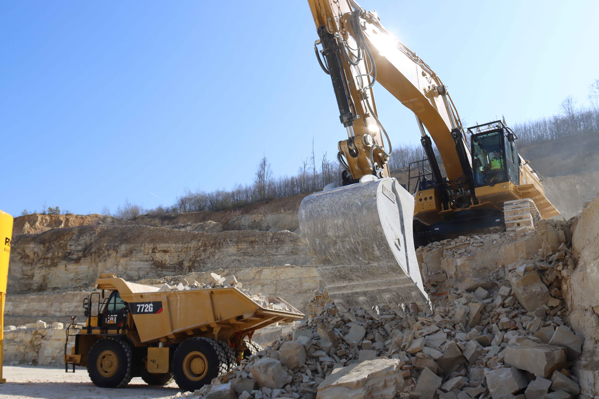 Read more about the article Rygol setzt auf Cat 374 und Cat 772G