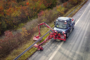 Unimog Prototyp mit Wasserstoff-Verbrennungsmotor