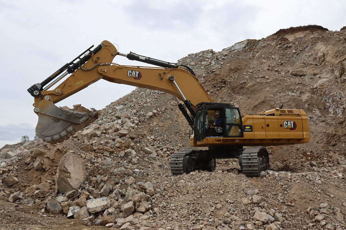 Du betrachtest gerade Cat 395 – Kettenbagger im Steinbruch