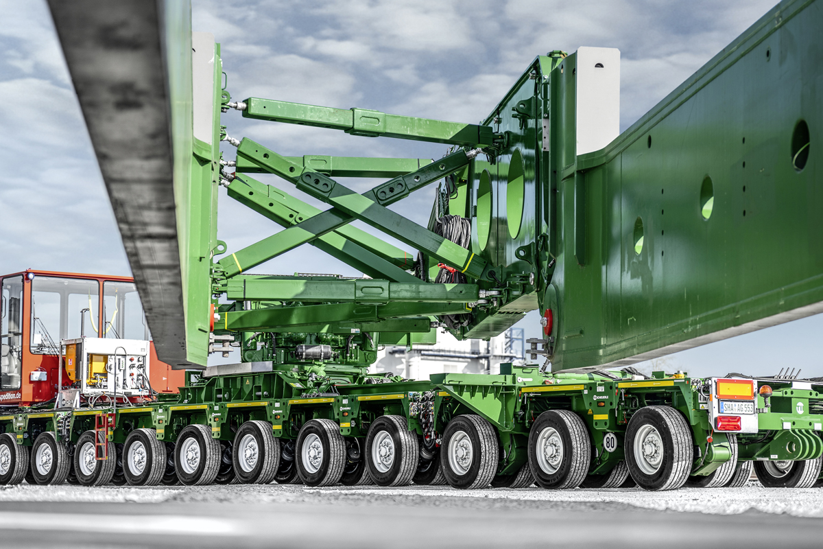 Du betrachtest gerade STB 320 – effizienter Trafotransport