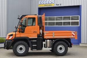 MB Unimog U 219 Low, konstruiert in Zusammenarbeit mit Eggers Fahrzeugbau