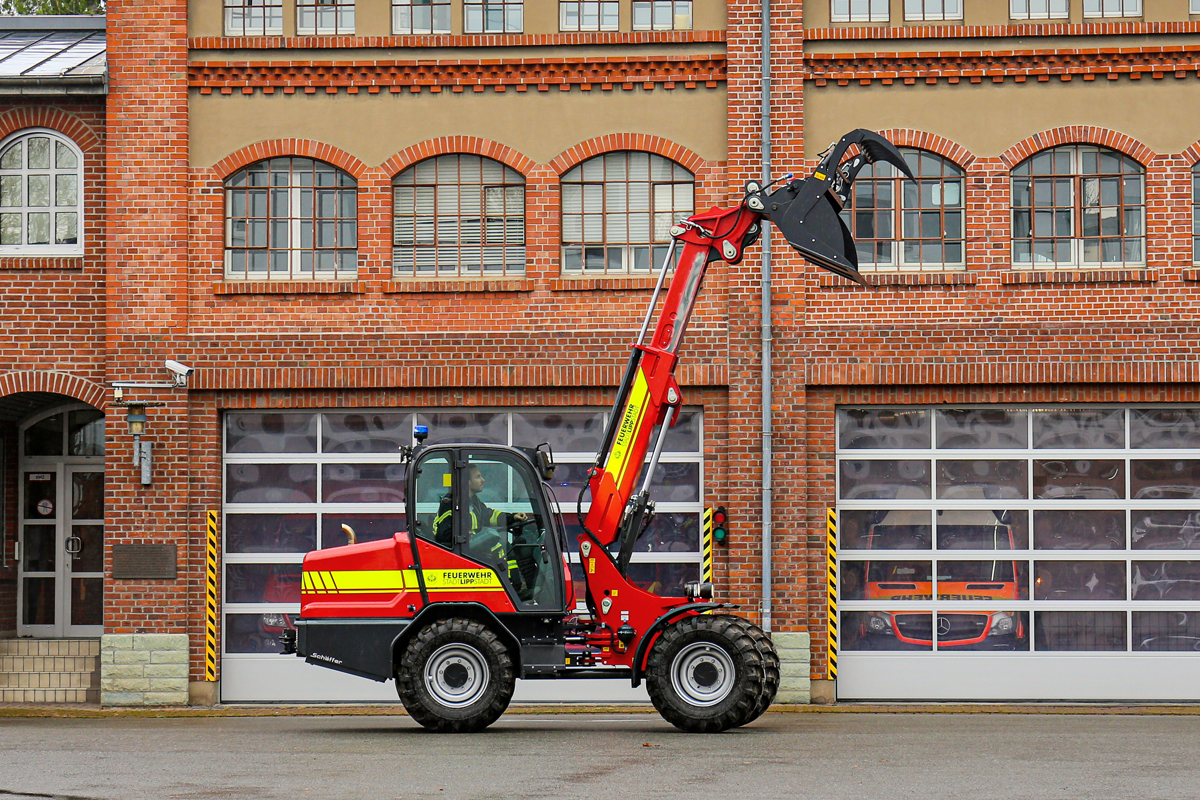 Teleradlader Schäffer 6680 T bei der Feuerwehr Lippstadt