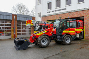 Teleradlader Schäffer 6680 T bei der Feuerwehr Lippstadt