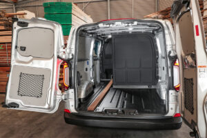 Volkswagen Nutzfahrzeuge hat das Transporter Programm erweitert:Pritsche mit Doppelkabine und zwei neue Kastenwagen