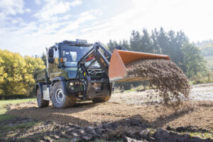 Mehr über den Artikel erfahren MB Unimog auf der Agritechnica 2025
