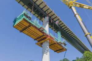 Peri unterstützt den Bau der Gottleubatalbrücke