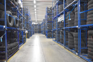 Bohnenkamp beeindruckt als Reifengroßhändler mit 110.000 Quadratmetern überdachter Lagerfläche und 1,3 Millionen Artikeln.