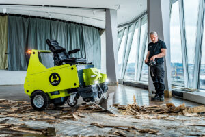 Wolff Aufsitz-Stripper Independence mit Vanguard Fi5.0 Lithium-Ionen-Akkus.