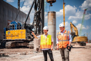 Großprojekt am Main-Donau-Kanal: Bauer Spezialtiefbau errichtet eine der größten Baugrubenumschließungen Deutschlands für die Schleuse Kriegenbrunn