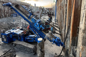 Vibrationsbohrgerät VibroDrill VD 150 von terra infrastructure im Einsatz beim Bau des Nordhavnstunnels in Dänemark.