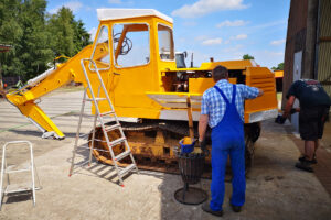 Historischer Liebherr R 901 und moderner R 978 SME