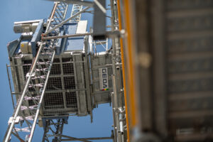 Geda 1500 Z/ZP bei der Sanierung des Perlachturms in Augsburg