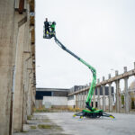 Avant Tecno erweitert sein Portfolio mit dem Multifunktionslader e727 und der Hubarbeitsbühne Leguan 170