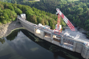 Wolffkran Wolff 7534.16 Clear im Einsatz bei der Sanierung des Lavalette-Staudamms in Frankreich