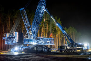 Drei Liebherr 800-Tonnen-Krane im Windpark Mahlsdorf