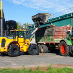 Der Hyundai HL955A Agriloader übernimmt in der Biogasanlage Kirchwalsede von Loick Bioenergie das Verladen