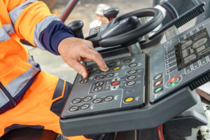 Radfertiger Vögele Super 1803-5 X saniert verwinkelte Fläche