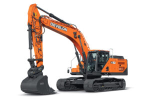 Develon stellt neue schwere Kettenbagger der Serie 9 vor