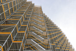 PERI UP Fassadengerüst für Wohn-Hochhaus Meiller Gärten in München