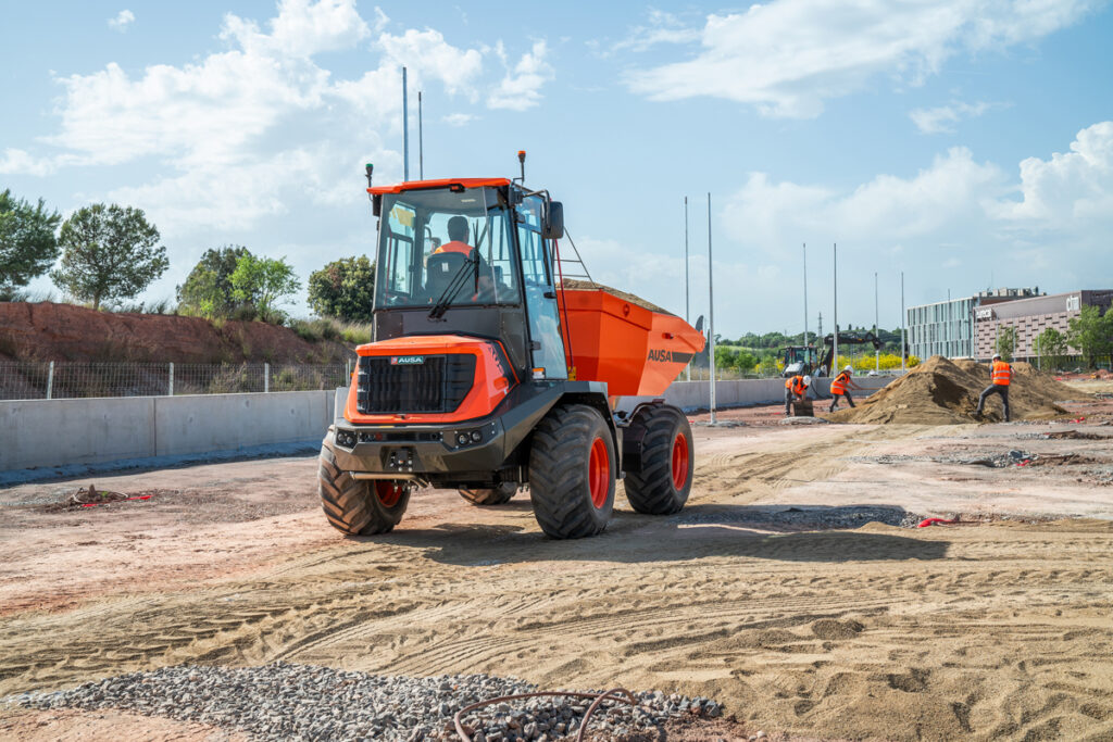Ausa DR902AHG mit KI-gestützter Umfeldüberwachung AI Vision