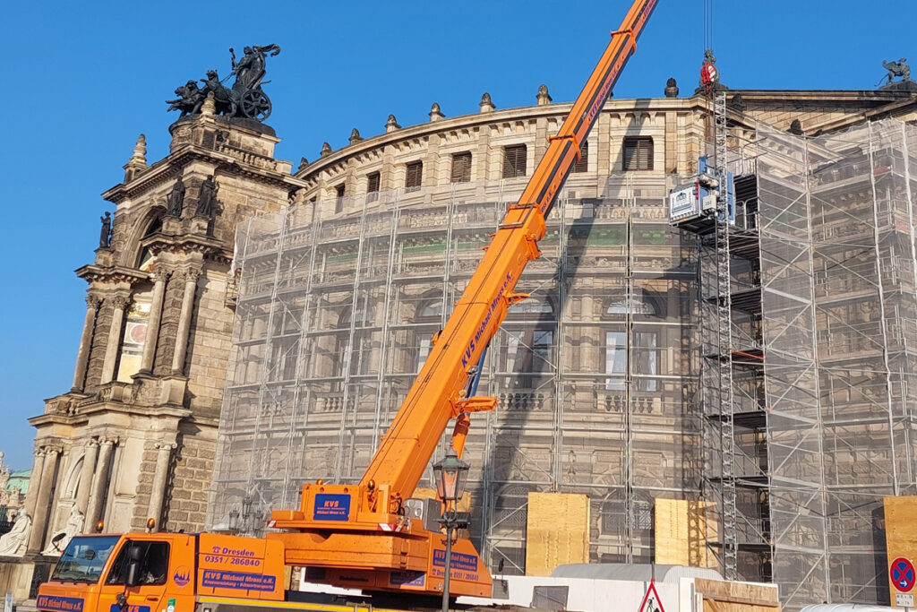 Geda 500 Z/ZP unterstützt laufende Sanierung der Semperoper
