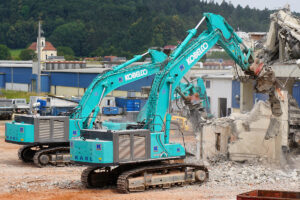 Kobelco Kettenbagger auf der steinexpo 2026