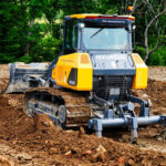 Planierraupe Hyundai HD130A im GaLaBau